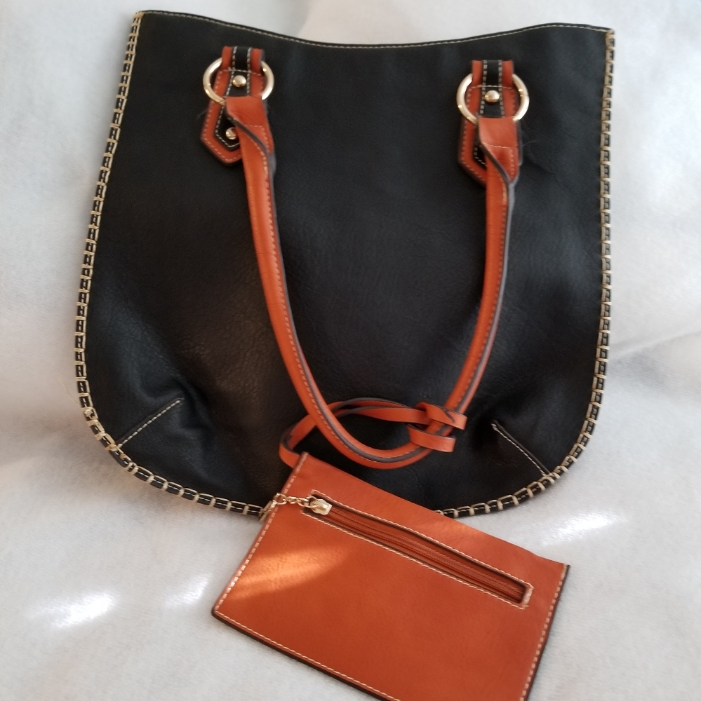 Leather purse